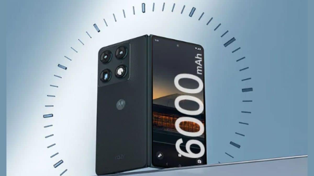 Motorola Razr Fold sale starts in India, getting ₹ 10,000 discount, 40 hours battery backup
