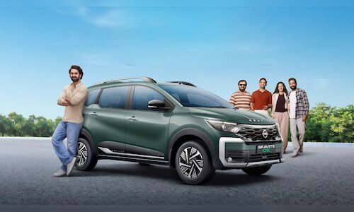 निसान ग्रेवाइट एसयूवी को दो सिलेंडर के साथ ₹83,000 में सीएनजी रेट्रोफिट किट मिलती है, इसमें अभी भी 7 लोगों की सीट है