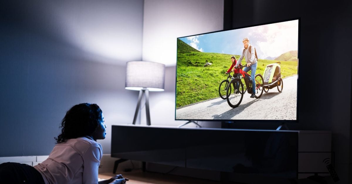 Branded TV prices have fallen drastically, such an offer on Amazon that anyone will buy 55-inch 4K QLED Smart TV