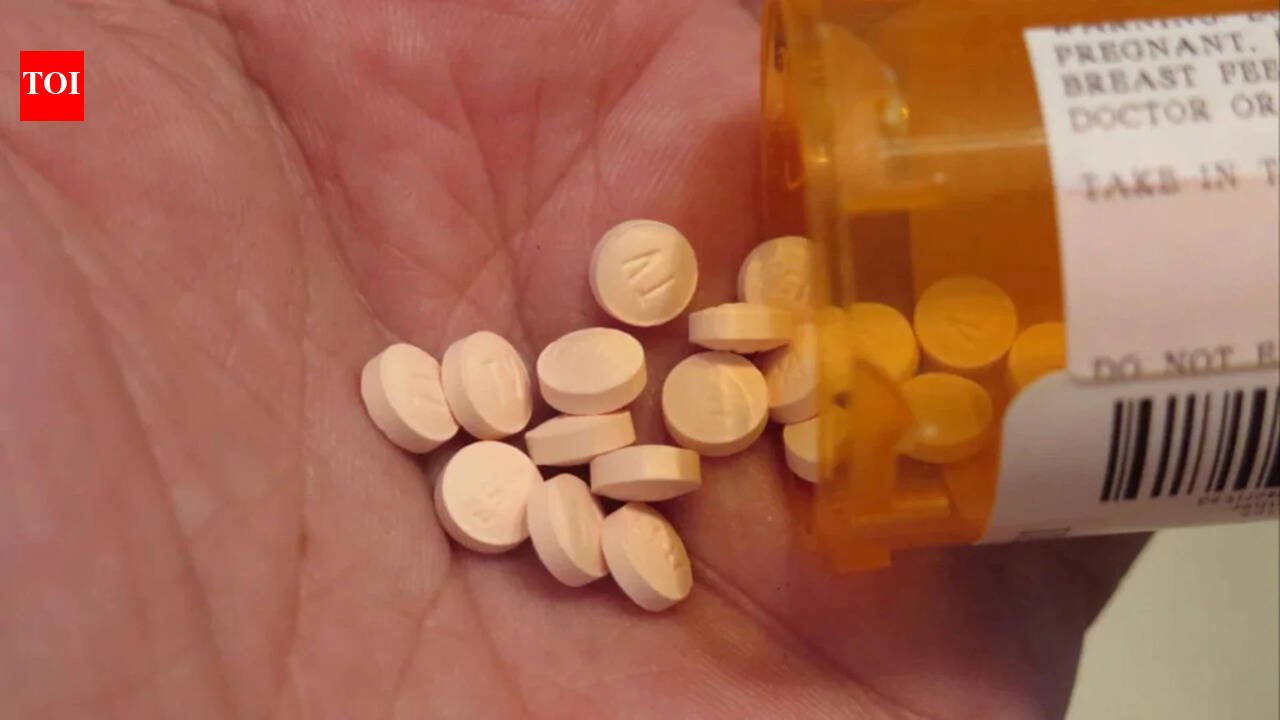 Heart Attack Prevention: How safe are statins really? New Oxford research finds the side effects of this cholesterol-lowering drug on muscles