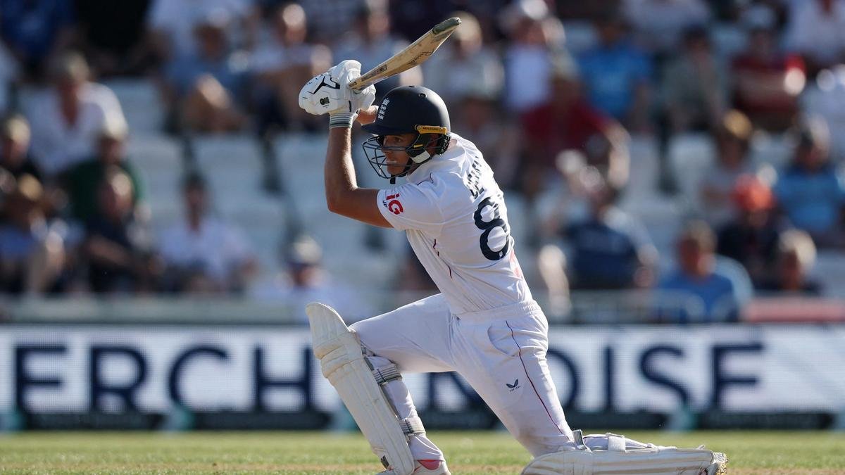 ENG vs NZ live score 3rd Test, Day 3: Bethell, Root fall early; England 224/4
