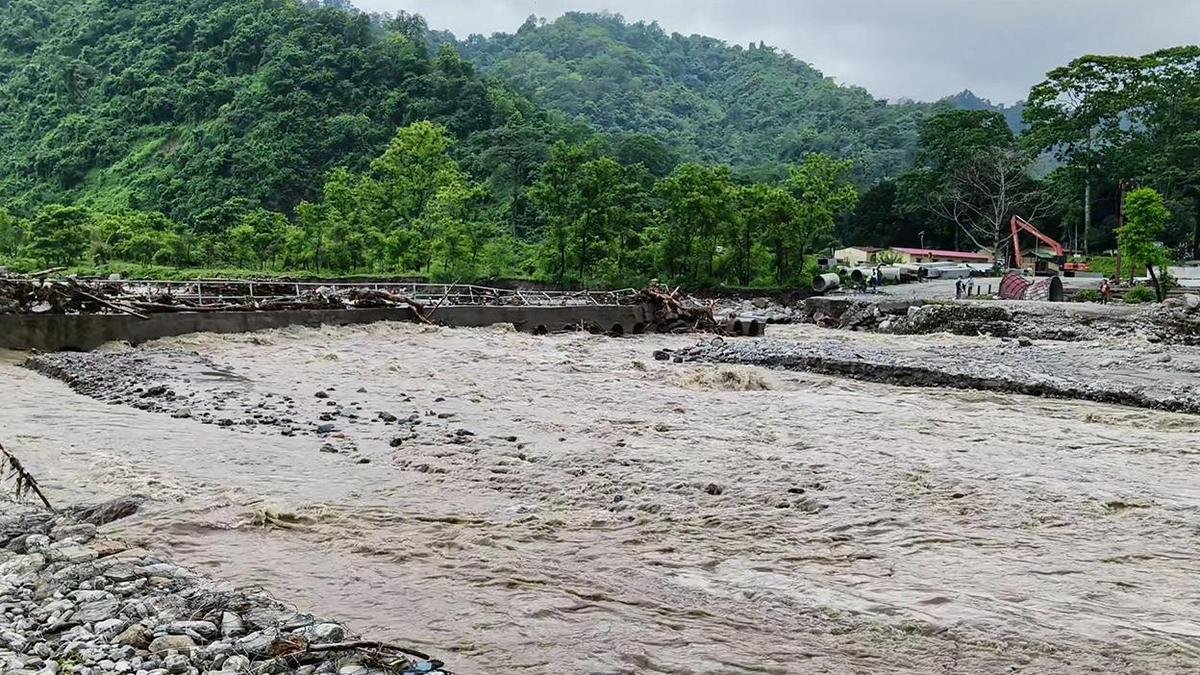 Monsoon tracker LIVE | Heavy rain expected in 10 districts of Tamil Nadu