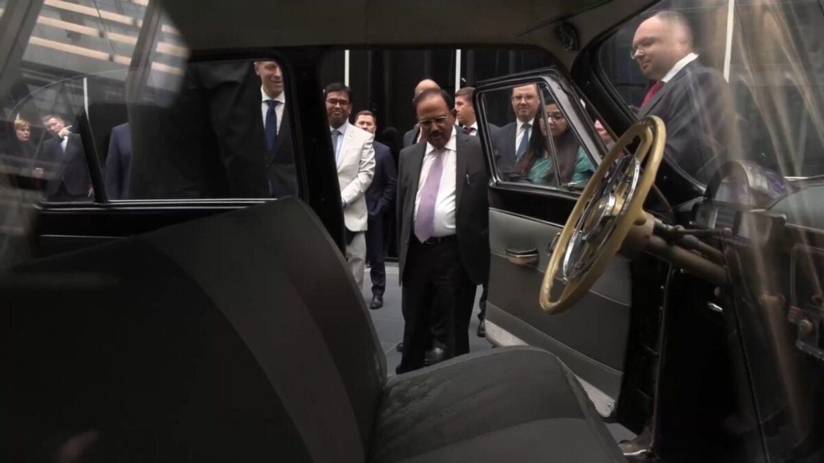 NSA Ajit Doval saw Yuri Gagarin’s black Volga car in Moscow, know its specialty