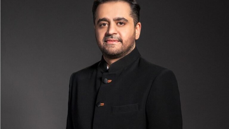 Akshaye-Widhani-YRF.jpg