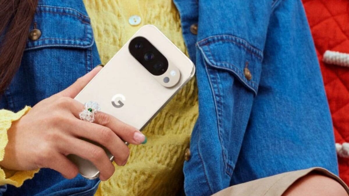 Powerful Google Pixel 10 is available at a discount of more than ₹ 15,000, demand has increased after seeing it so cheap.