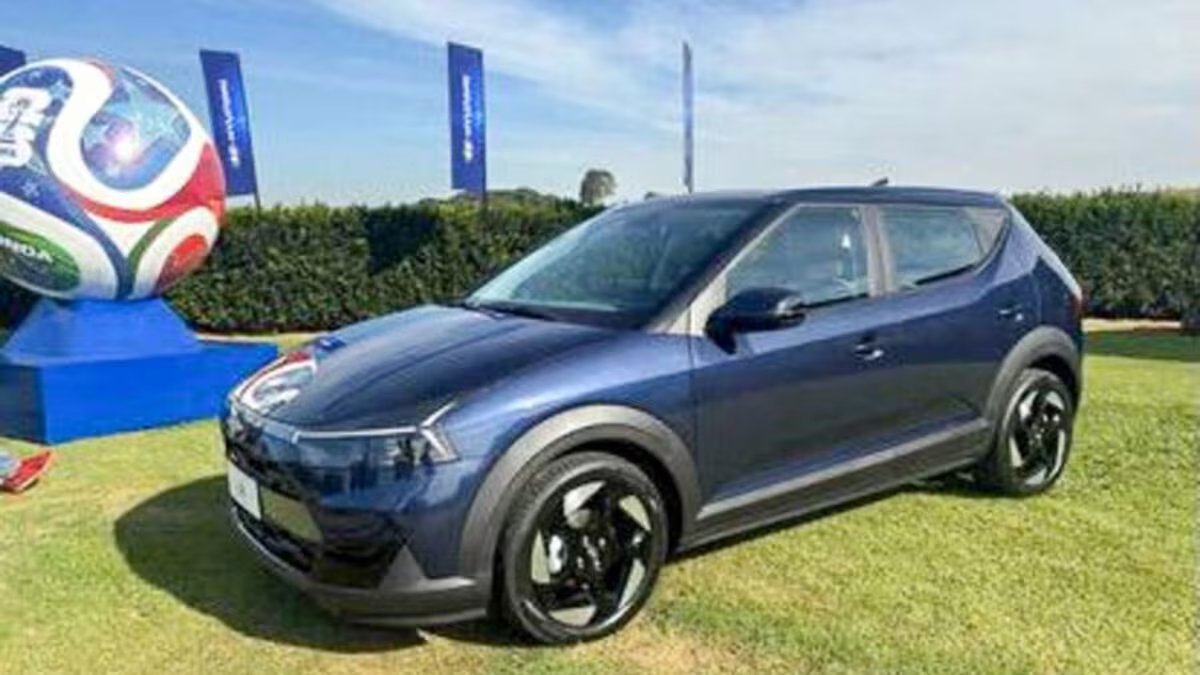 Next-Gen Hyundai i20 Leak: SUV-like look, panoramic display and new interior