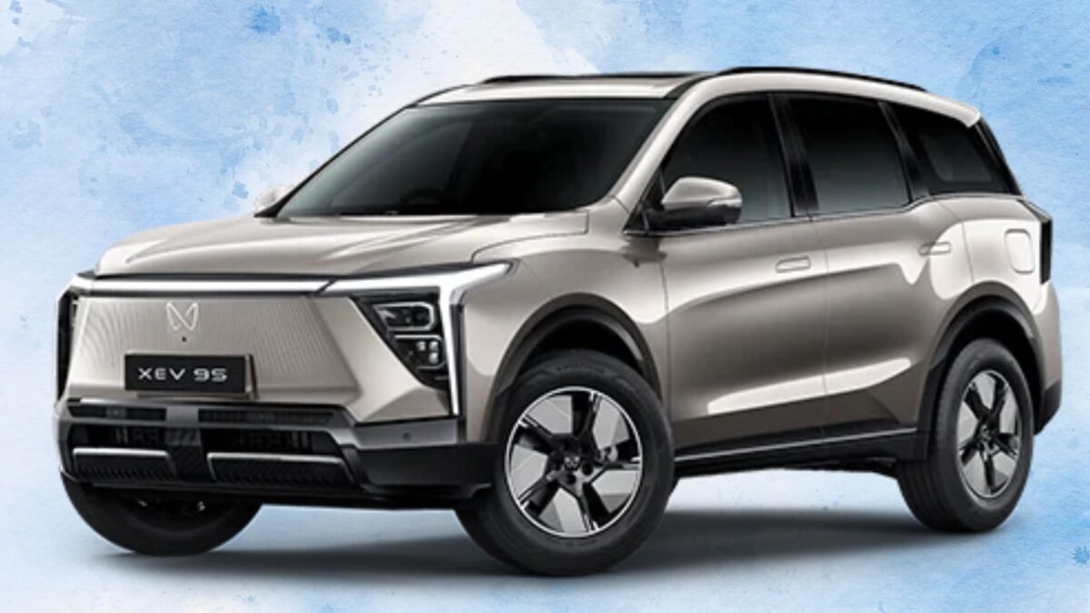 Monsoon EV SUVs: These 3 electric SUVs will not get stuck even in waterlogging and potholes, ground clearance is tremendous