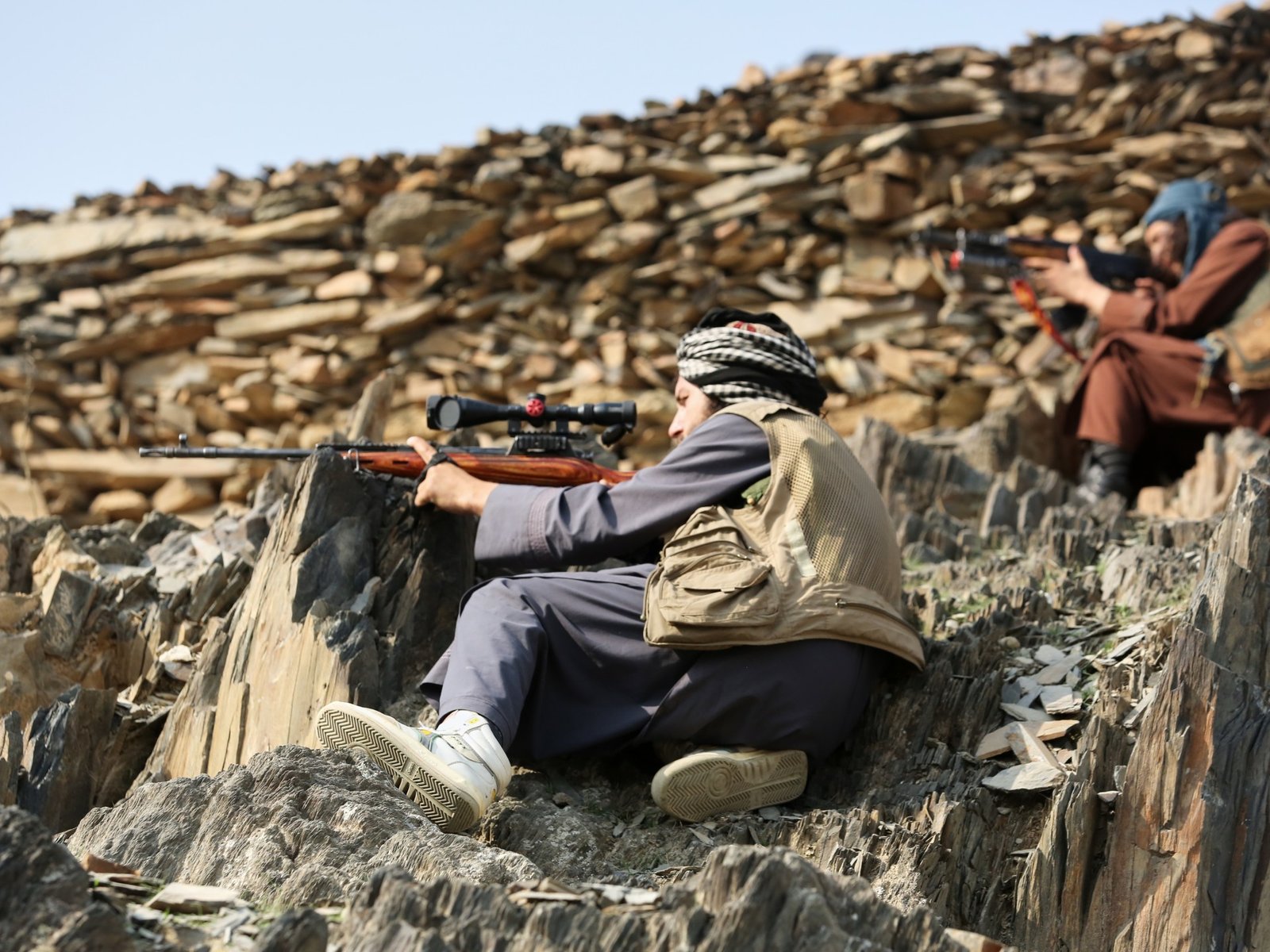 Afghanistan strikes targets in Pakistan, raising cross-border tension | Taliban News
