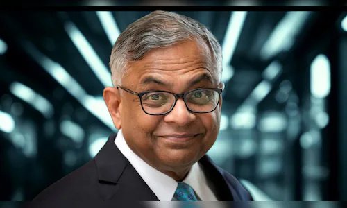 टाटा मोटर्स पीवी की नजर नए लॉन्च, ईवी पुश, जेएलआर तालमेल के साथ वित्त वर्ष 2027 में वृद्धि पर है: चंद्रशेखरन