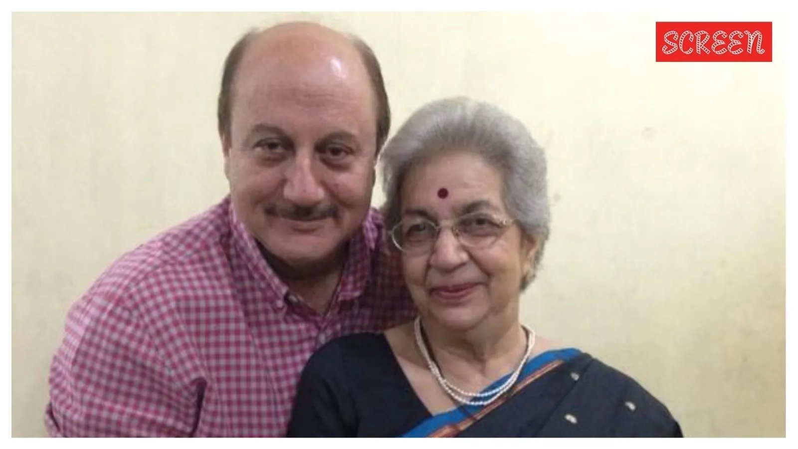 विजया मेहता का 91 वर्ष की उम्र में निधन: अनुपम खेर की पेस्टनजी निर्देशक ने ‘उन्हें फिर से छात्र बना दिया’ | बॉलीवुड नेवस