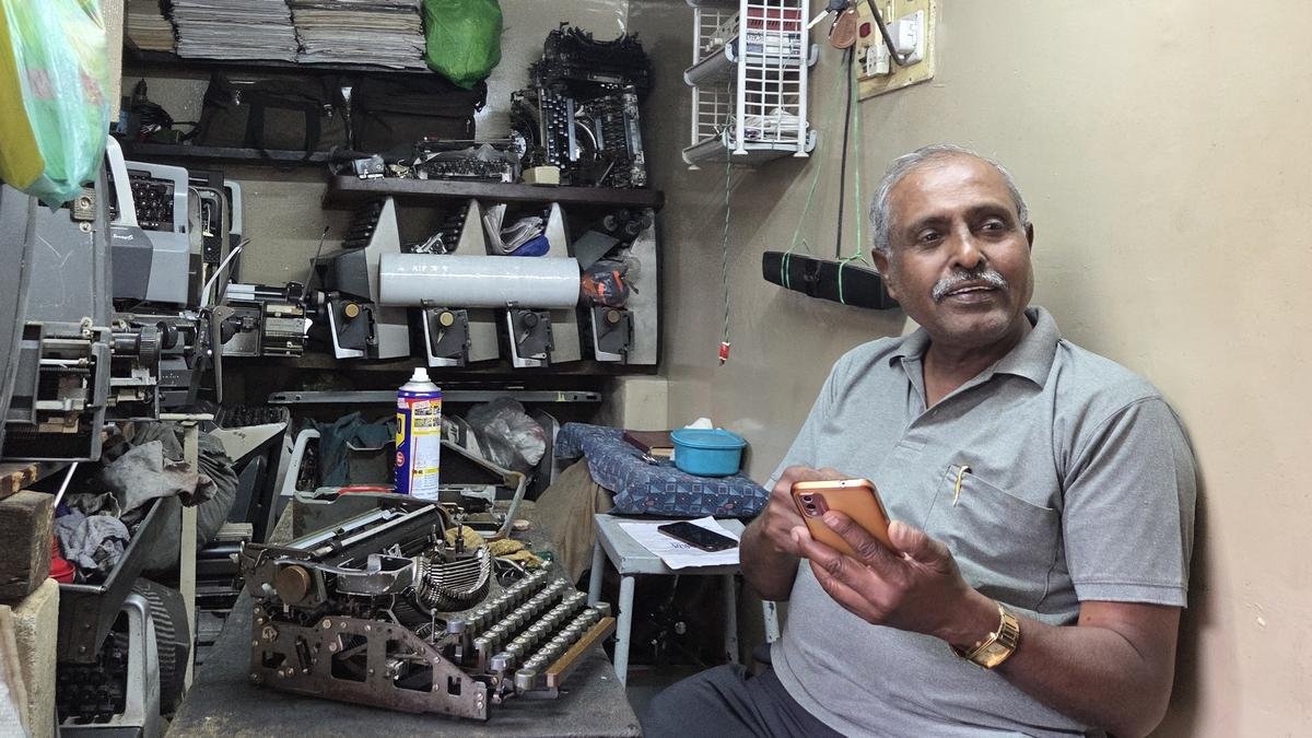 लक्ष्मी नारायण और बेंगलुरु के टाइपराइटरों को जीवित रखने का उनका अनोखा मिशन