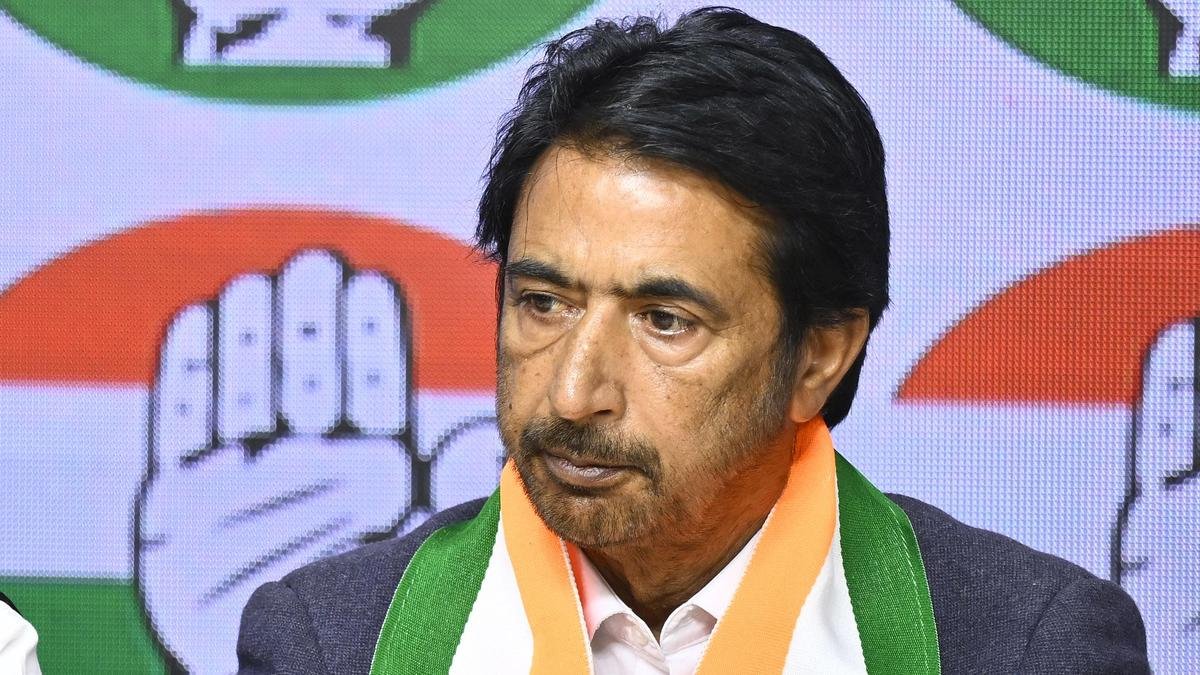 32_Congress_Leaders_Press_Conference_05_03_Delhi.jpg