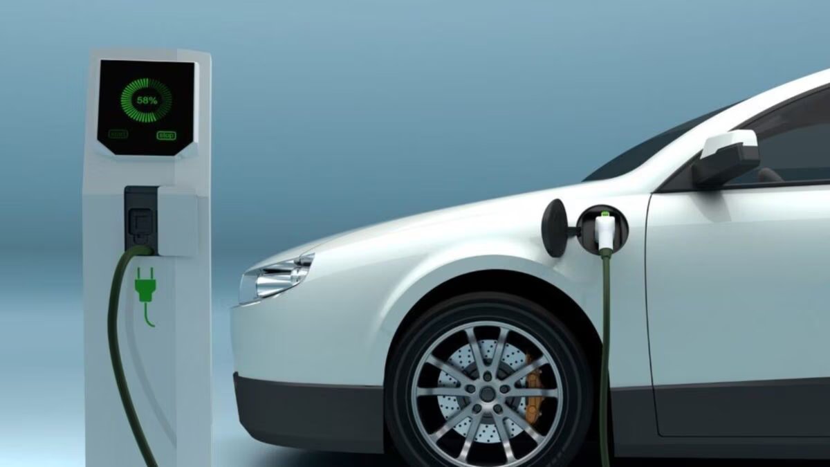 45% of Indian homes are not ready for EV charging, big revelation in the report