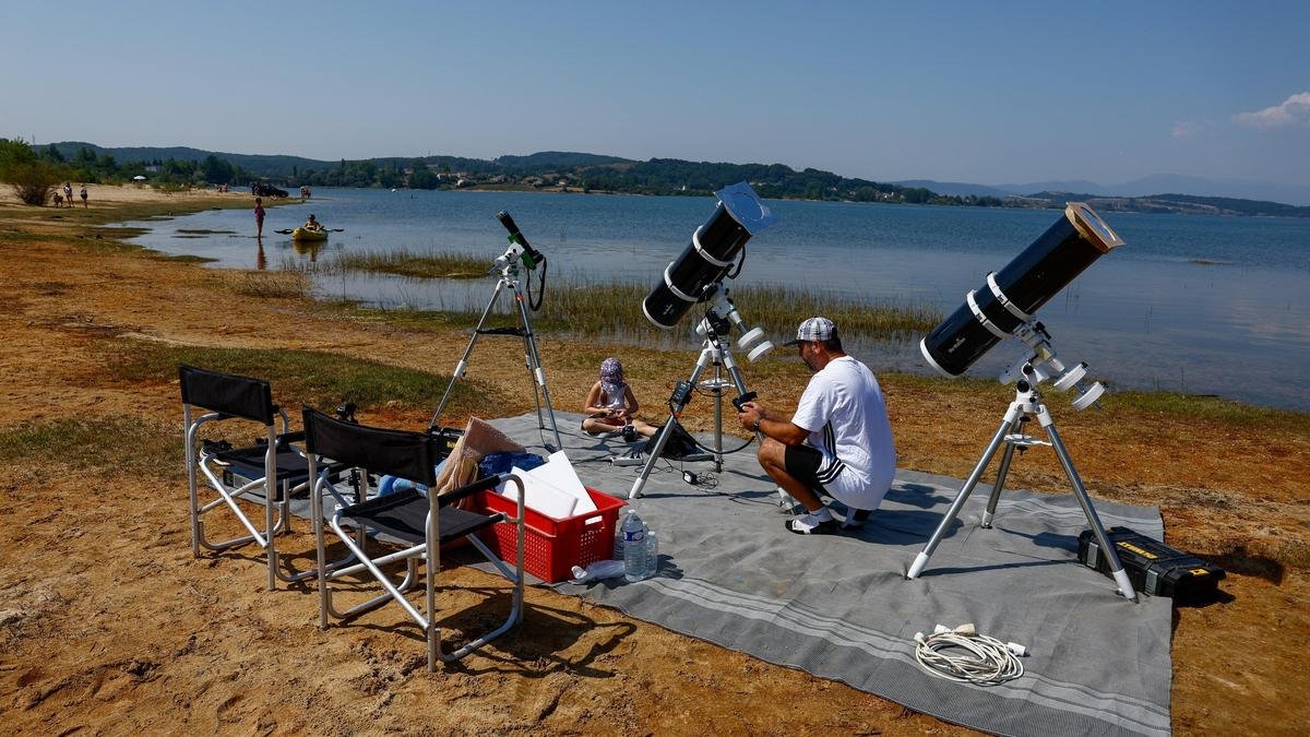 Team led by RRI scientists predicts ‘petal-like’ structures in Sun’s corona during eclipse
