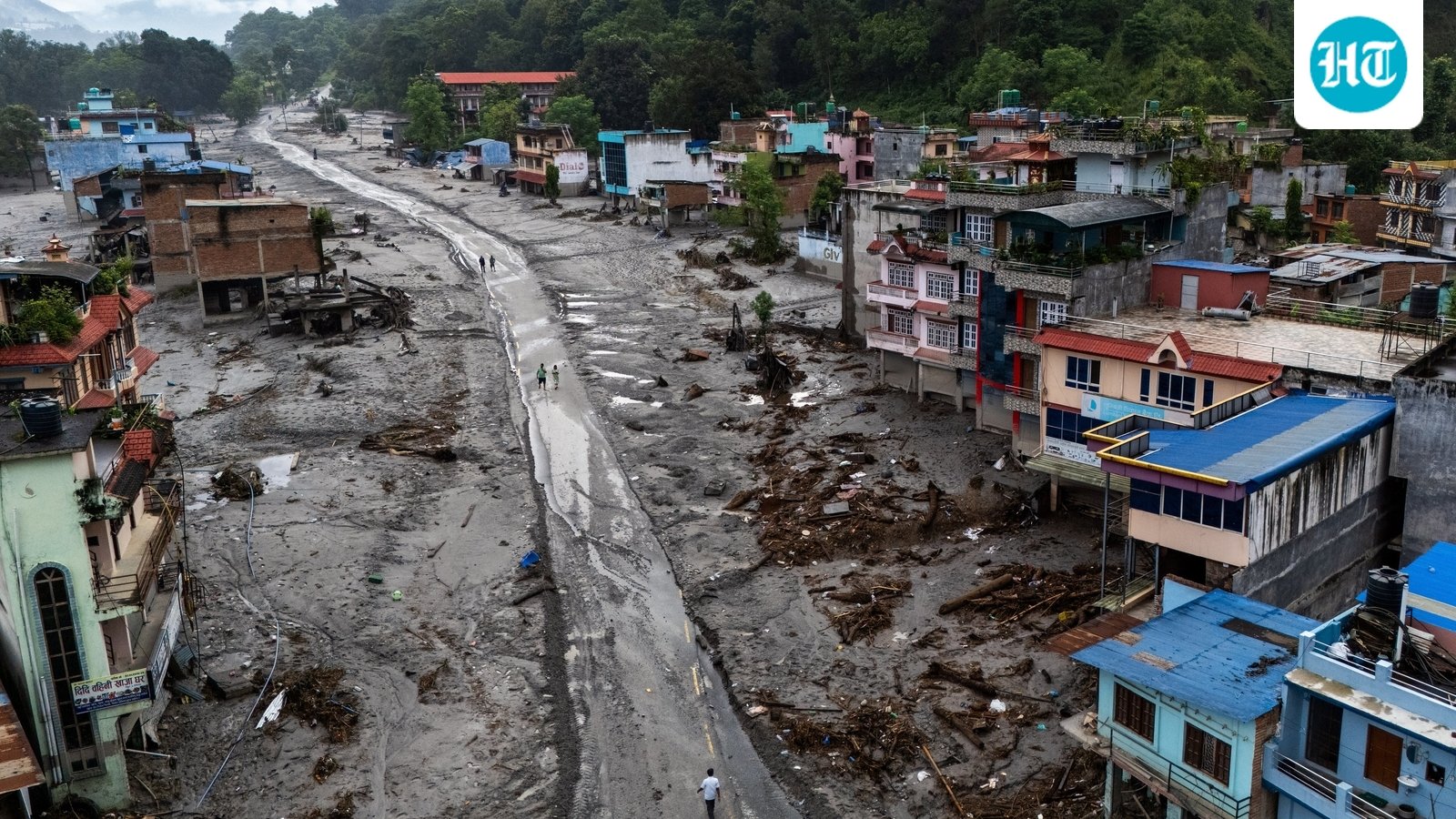 Nepal floods LIVE: 800 killed in Nepal floods; 32 injured as bus crashes in Nawalparasi