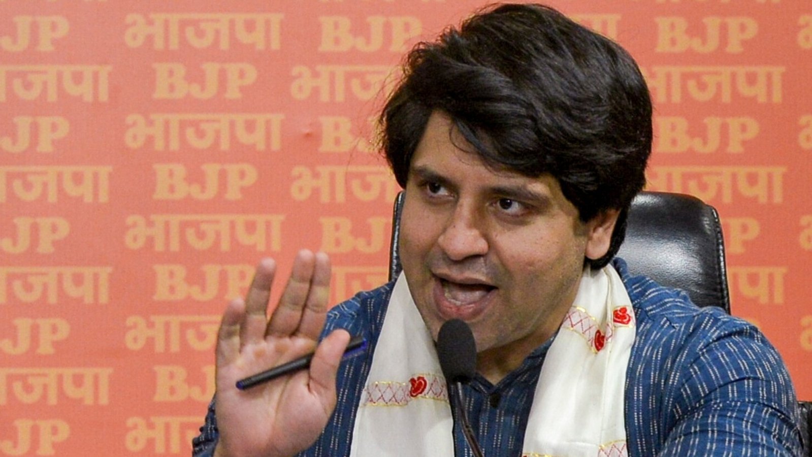 Shehzad Poonawalla ‘presses’ BJP to accept resignation after first letter rejected