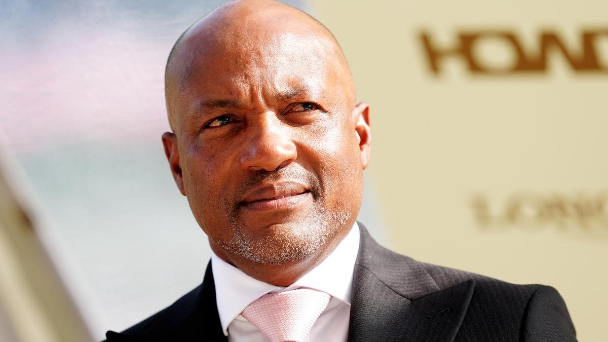 Brian Lara latest to lend support to former Pak captain and PM Imran Khan